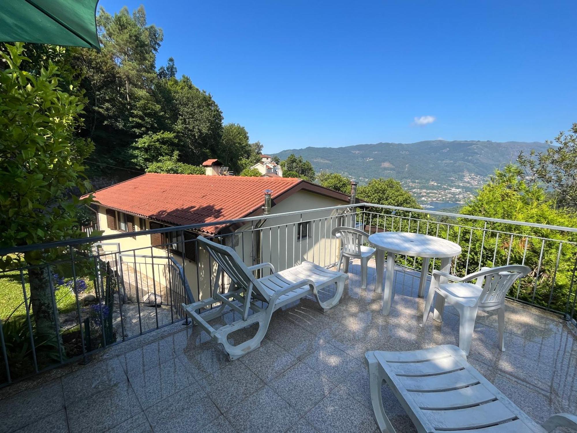 Apartmán Casa De Casarelhos - Vistas Rio, Campo E Montanha - Lareira Geres Exteriér fotografie