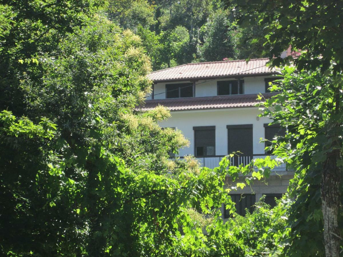 Apartmán Casa De Casarelhos - Vistas Rio, Campo E Montanha - Lareira Geres Exteriér fotografie
