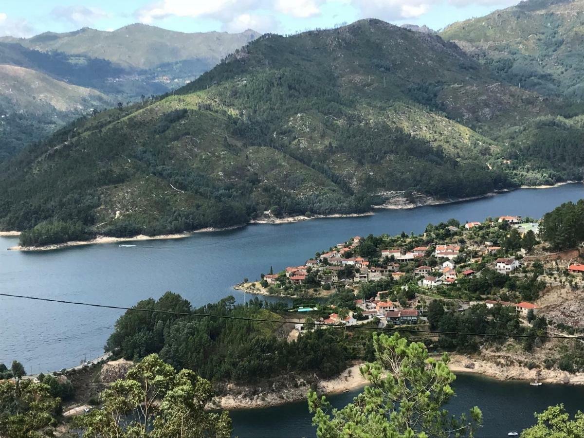 Apartmán Casa De Casarelhos - Vistas Rio, Campo E Montanha - Lareira Geres Exteriér fotografie