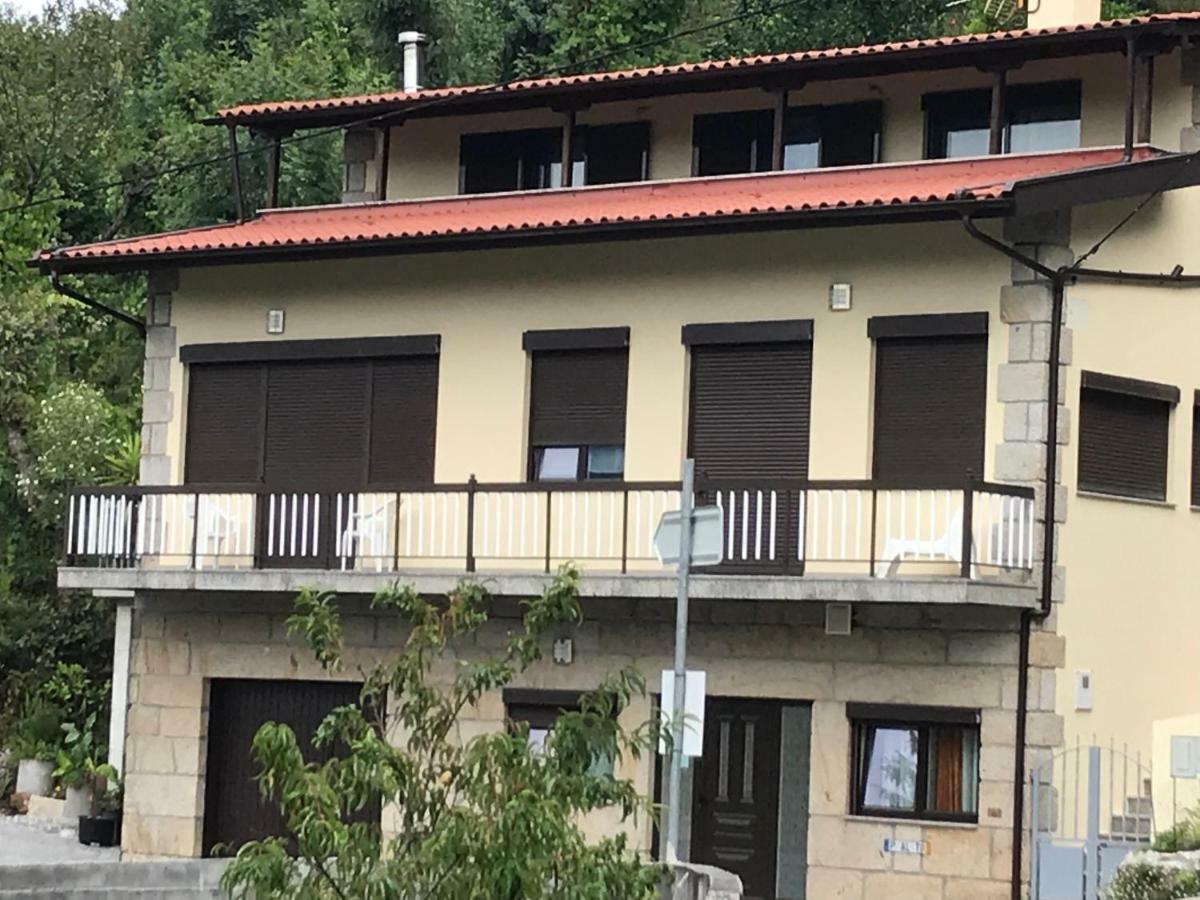 Apartmán Casa De Casarelhos - Vistas Rio, Campo E Montanha - Lareira Geres Exteriér fotografie